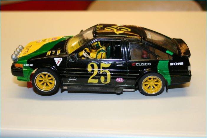 Toyota Trueno AE86 (11)
